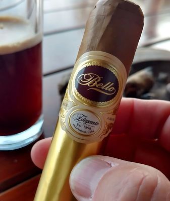 سعر جيد Custom ISO9001:2008 Certified Cigar Labels with Silk Screen and Flexographic Printing for Luxury Branding الانترنت